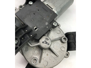 Моторчик заднего дворника 13256917 Opel Astra J