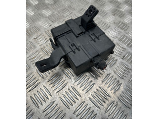 Блок предохранителей 912402P022 KIA Sorento