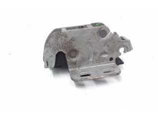 Замок багажника A9067401235 Volkswagen Crafter 2006 - 2016 года