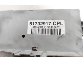 Блок предохранителей 51732917, 51732917 Fiat Idea