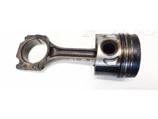 Píst Volkswagen PASSAT B5.5