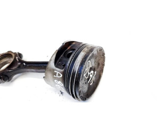 Píst Hyundai Santa Fe pro benzínový motor 2.4