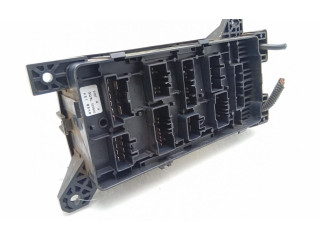 Блок предохранителей 911603E040   KIA Sorento    