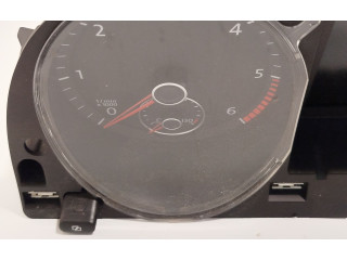 Přístrojová deska Volkswagen Passat Alltrack 2009 3C8920870E