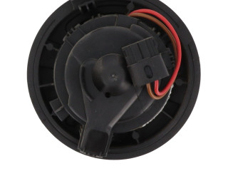 Вентилятор печки    272107379R   Dacia Sandero