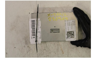 Дисплей       Nissan X-Trail T31