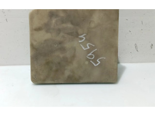 Pojistková skříňka Řídící jednotka BSM 284B7AX615 Nissan Micra C+C 2004