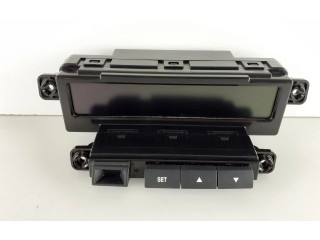 Дисплей    957101H700   KIA Ceed