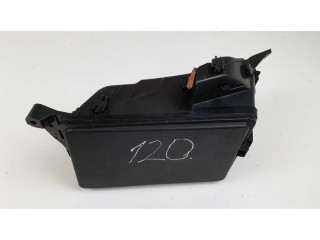 Блок предохранителей 8266253070   Lexus IS 220D-250-350    