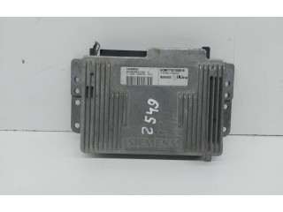 Блок управления двигателем Блок управления S115301100C   Renault Clio I