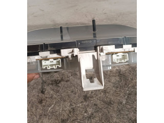 Přístrojová deska Mazda 5 2006 C23544430