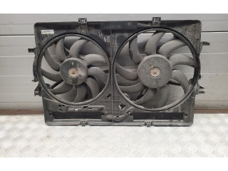 Вентилятор радиатора     8K0121003L    Audi Q5 SQ5 