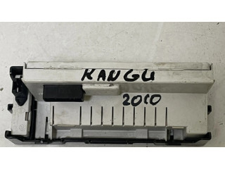 Дисплей    8200755144   Renault Kangoo II