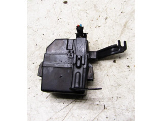 Блок предохранителей     KIA Ceed    