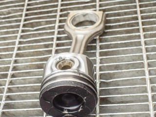  Поршень 9HX (DV6ATED4) 0628V1, 060392  Peugeot 308 для дизельного двигателя 1.6