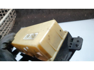 Блок управления климат-контролем PB05CB82C Mazda Premacy