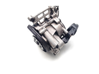 Масляный насос  N47C16A 7811924  Mini One - Cooper R57 