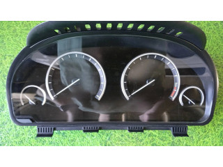 Přístrojová deska BMW 7 F01 F02 F03 F04 2011 9220798, 0000181592