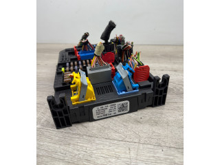 Блок предохранителей 9830708180, 3091962584   Peugeot 2008 II    