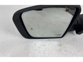 Зеркало электрическое Maserati Levante 2017 - года