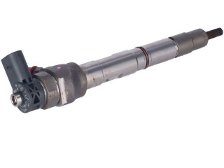 Vstřikovač 04L130277AE   Volkswagen Tiguan     