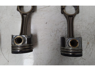 Поршень с шатуном 81L97A Volkswagen PASSAT B6