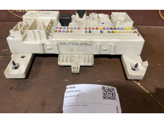 Pojistková skříňka 30728906 Volvo S40 2006