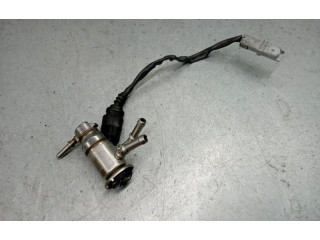 Vstřikovač 208995377R, K269404390 Renault Clio V