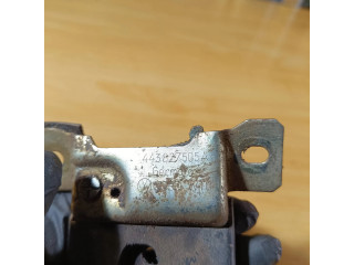 Zámek zadních dveří 443827505A Audi 100 200 5000 C3 1987