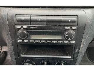 Блок управления климат-контролем    Skoda Octavia Mk2 (1Z)