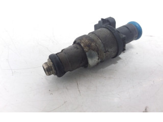 Vstřikovač 12564446 Opel Vectra C pro benzínový motor 2.2 z22se