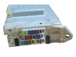 Блок предохранителей 8273053021, 6G240724 Lexus IS 220D-250-350