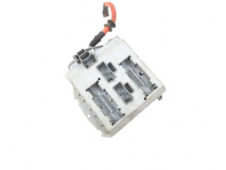 Блок предохранителей 46809993, 46520431 Fiat Albea