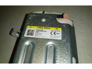 Подушка безопасности для колен P031351335 Volvo XC90