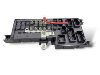 Блок предохранителей 518829106, 30728008 Volvo V70