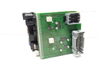   Pojistková skříňka 30786890, 28087582   Volvo XC90 2007