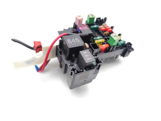 Блок предохранителей 5Q0937615 Skoda Octavia Mk3 (5E)