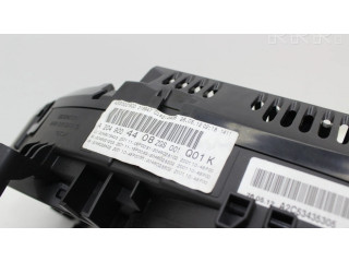 Přístrojová deska  Mercedes-Benz C W204 2012 A2049004408  