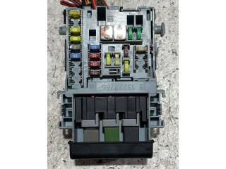 Блок предохранителей 13222786, 13222786   Chevrolet Orlando    