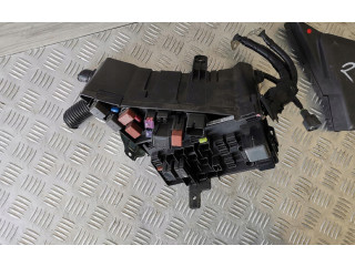 Блок предохранителей  82241SG051   Subaru Forester SJ    