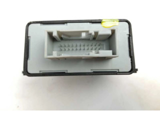 Блок управления 8K0907357B   Audi A4 Allroad