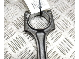 Поршень 32213692, 31401957 Volvo XC40