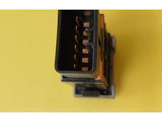 Переключатель дворников 93741FD000   KIA Rio