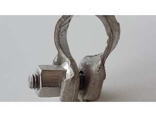 Минусовый провод (аккумулятора)