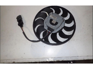 Вентилятор радиатора         Audi Q5 SQ5 