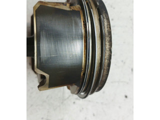 Píst 82L146, TFSI Seat Leon (1P)