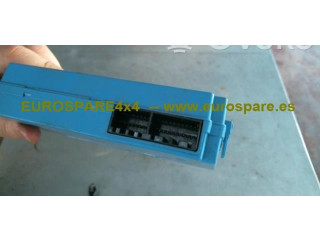 Блок предохранителей MR445952   Mitsubishi Montero    