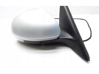 Зеркало электрическое Skoda Yeti (5L) 2009 - 2017 года