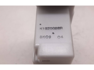 Блок управления климат-контролем K1970GE6B, 8K0904 Mazda 626