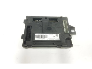 Блок управления 284B10447R   Dacia Logan II